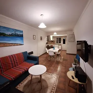 Centrico, Comodo, Completo Con Cochera Apartamento